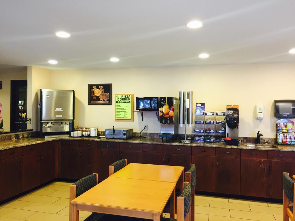 Americas Best Value Inn Гранд-Форкс Екстер'єр фото